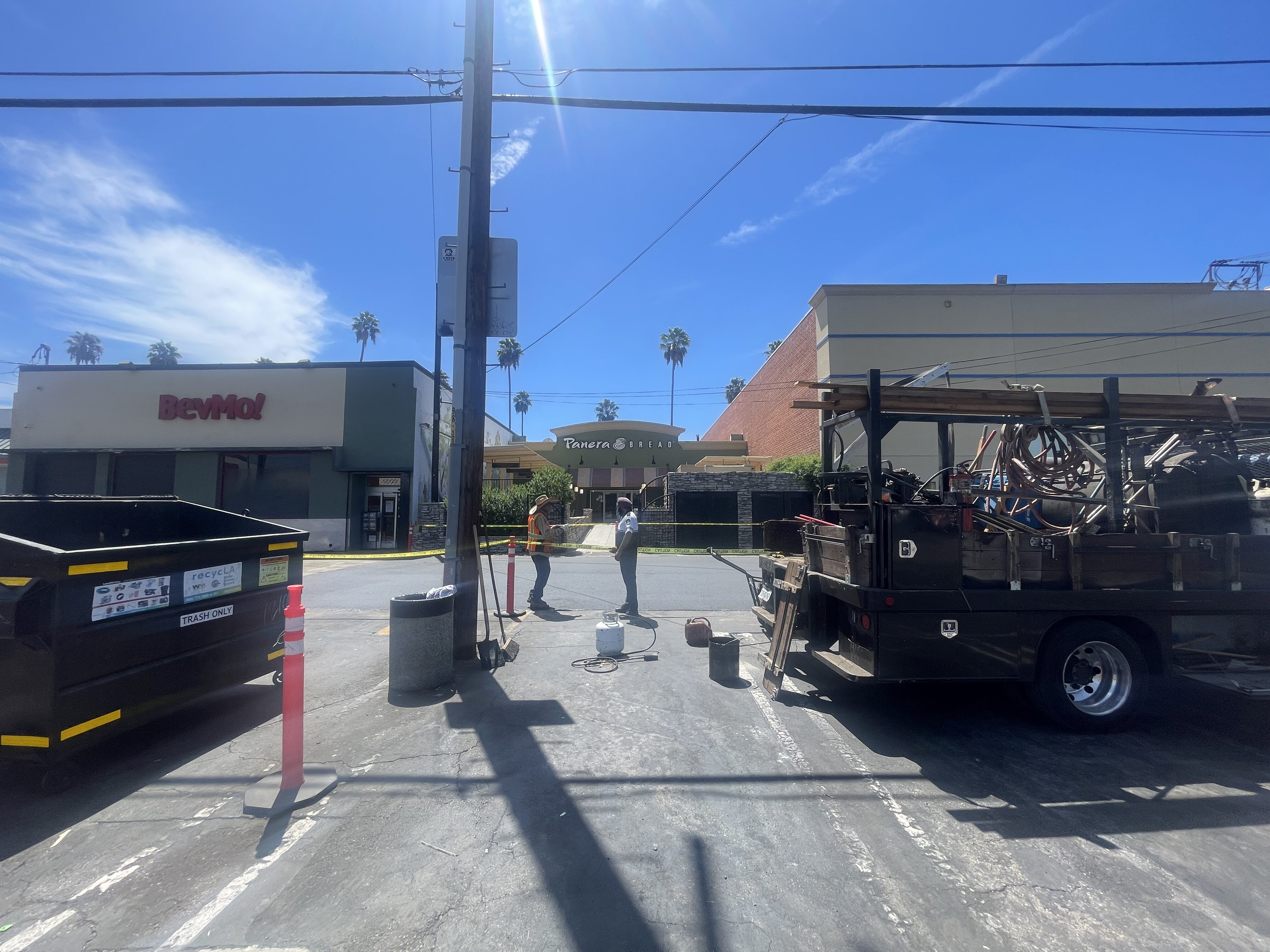 Shopping plaza security services in Los Angeles by Millennial Security Inc.